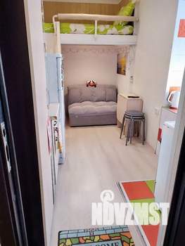 Студия квартира, посуточно, 10м2, 2/2 этаж