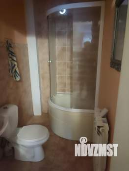 1-к квартира, посуточно, 40м2, 1/2 этаж