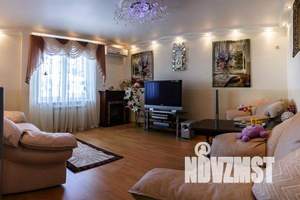 3-к квартира, посуточно, 120м2, 4/5 этаж