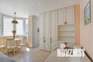 1-к квартира, посуточно, 38м2, 3/6 этаж