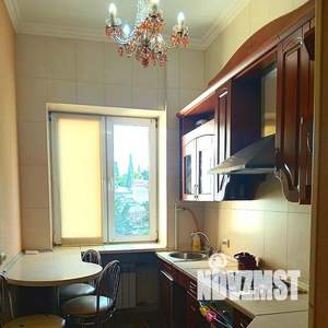 2-к квартира, посуточно, 50м2, 3/3 этаж