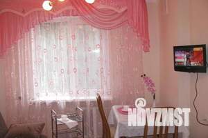 2-к квартира, посуточно, 39м2, 3/3 этаж