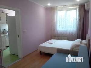 1-к квартира, посуточно, 40м2, 1/3 этаж