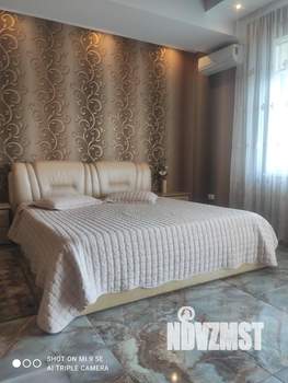 1-к квартира, посуточно, 51м2, 4/10 этаж