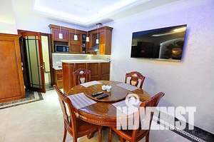 Студия квартира, посуточно, 84м2, 3/15 этаж