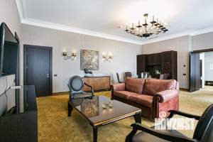 1-к квартира, посуточно, 65м2, 1/1 этаж