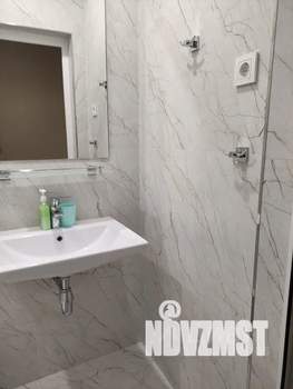 2-к квартира, посуточно, 40м2, 1/2 этаж