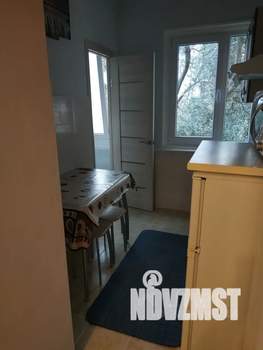 1-к квартира, посуточно, 32м2, 1/2 этаж