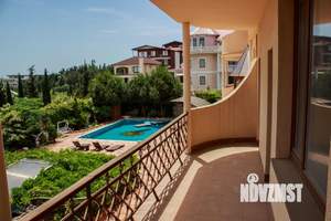 4-к квартира, вторичка, 175м2, 4/4 этаж