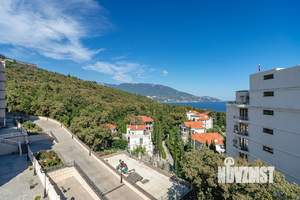 4-к квартира, вторичка, 369м2, 4/5 этаж