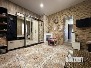 3-к квартира, вторичка, 90м2, 1/2 этаж