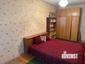 3-к квартира, вторичка, 63м2, 5/5 этаж