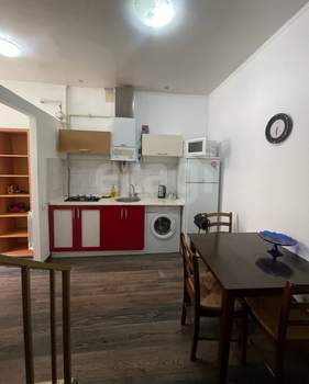 2-к квартира, вторичка, 57м2, 1/2 этаж