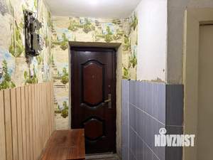 2-к квартира, вторичка, 43м2, 1/4 этаж