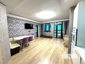 1-к квартира, вторичка, 53м2, 1/4 этаж