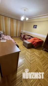 3-к квартира, вторичка, 63м2, 1/5 этаж