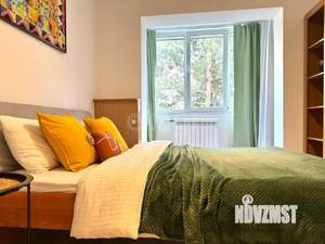 4-к квартира, вторичка, 80м2, 1/16 этаж