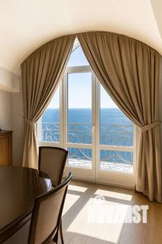 3-к квартира, вторичка, 134м2, 6/6 этаж