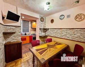 2-к квартира, вторичка, 48м2, 1/4 этаж