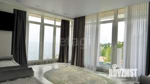3-к квартира, вторичка, 133м2, 9/10 этаж