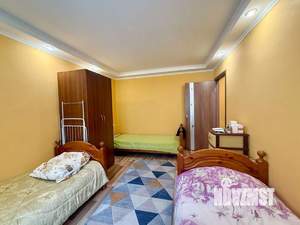 2-к квартира, вторичка, 44м2, 1/4 этаж