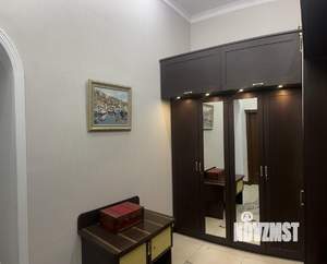 2-к квартира, вторичка, 100м2, 1/4 этаж