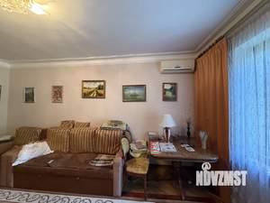 3-к квартира, вторичка, 100м2, 2/4 этаж