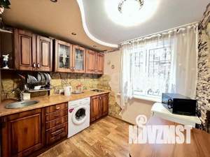 2-к квартира, вторичка, 44м2, 1/4 этаж