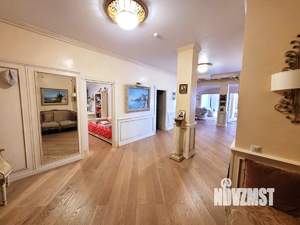 4-к квартира, вторичка, 200м2, 6/6 этаж