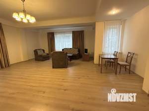 2-к квартира, вторичка, 87м2, 1/9 этаж