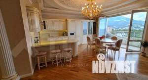 4-к квартира, вторичка, 180м2, 5/8 этаж