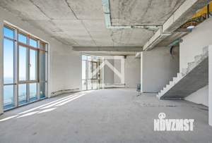 5-к квартира, вторичка, 369м2, 4/5 этаж