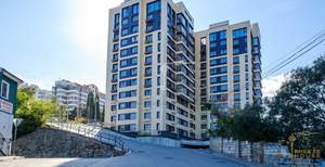 2-к квартира, вторичка, 70м2, 1/12 этаж