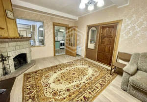 3-к квартира, вторичка, 86м2, 1/2 этаж