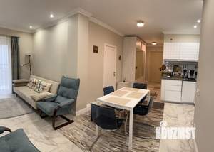 4-к квартира, вторичка, 120м2, 2/5 этаж