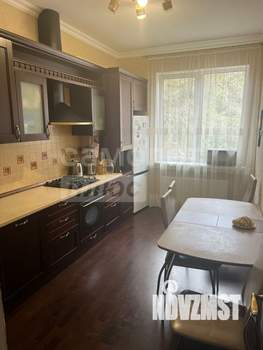2-к квартира, вторичка, 60м2, 4/4 этаж
