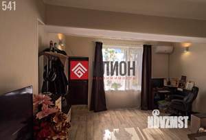 2-к квартира, вторичка, 61м2, 1/4 этаж