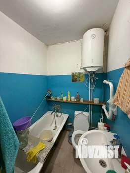 2-к квартира, вторичка, 61м2, 1/9 этаж