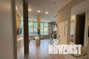 Студия квартира, вторичка, 38м2, 1/8 этаж