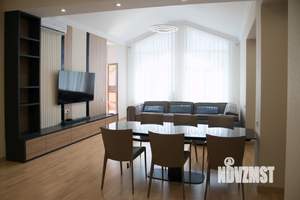 3-к квартира, вторичка, 125м2, 2/3 этаж