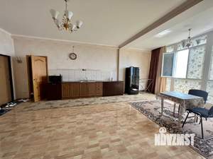 3-к квартира, вторичка, 130м2, 6/9 этаж