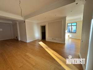 1-к квартира, вторичка, 57м2, 1/8 этаж