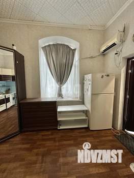 Студия квартира, вторичка, 12м2, 1/1 этаж