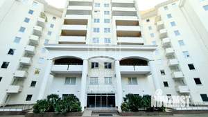 4-к квартира, вторичка, 180м2, 8/13 этаж