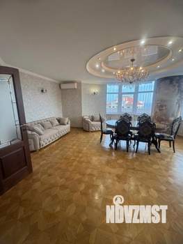 4-к квартира, вторичка, 174м2, 5/17 этаж