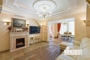 3-к квартира, вторичка, 250м2, 8/9 этаж
