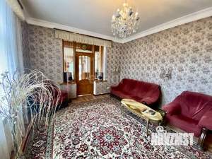 4-к квартира, вторичка, 114м2, 2/3 этаж