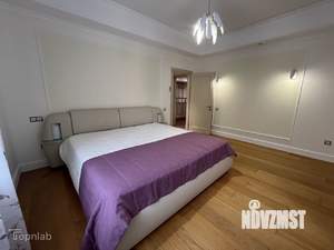 3-к квартира, вторичка, 132м2, 1/8 этаж