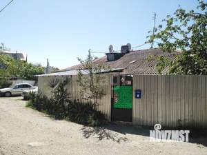 2-к квартира, вторичка, 37м2, 1/1 этаж