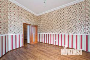 3-к квартира, вторичка, 200м2, 2/7 этаж